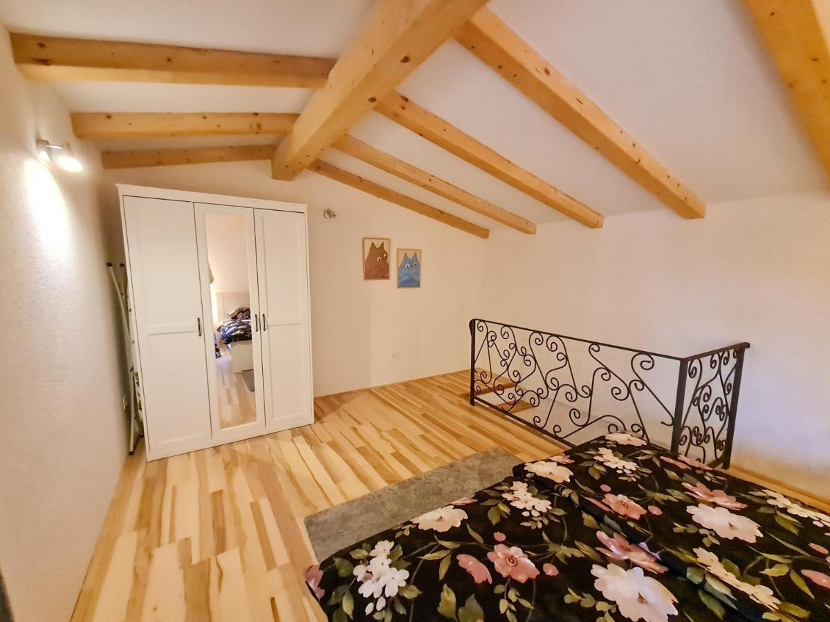 Sweet House And Apartment Rovinj Exterior photo