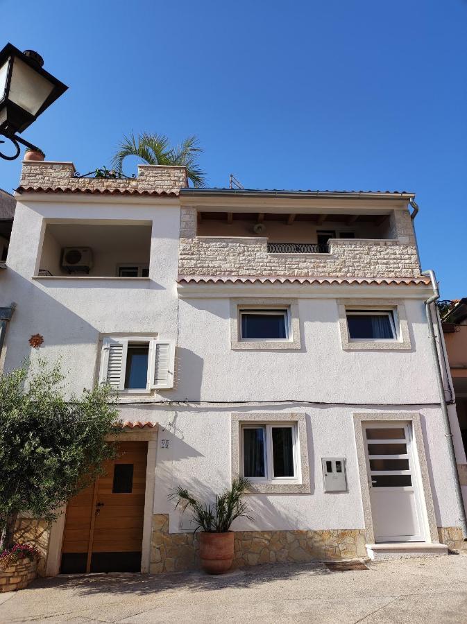 Sweet House And Apartment Rovinj Exterior photo